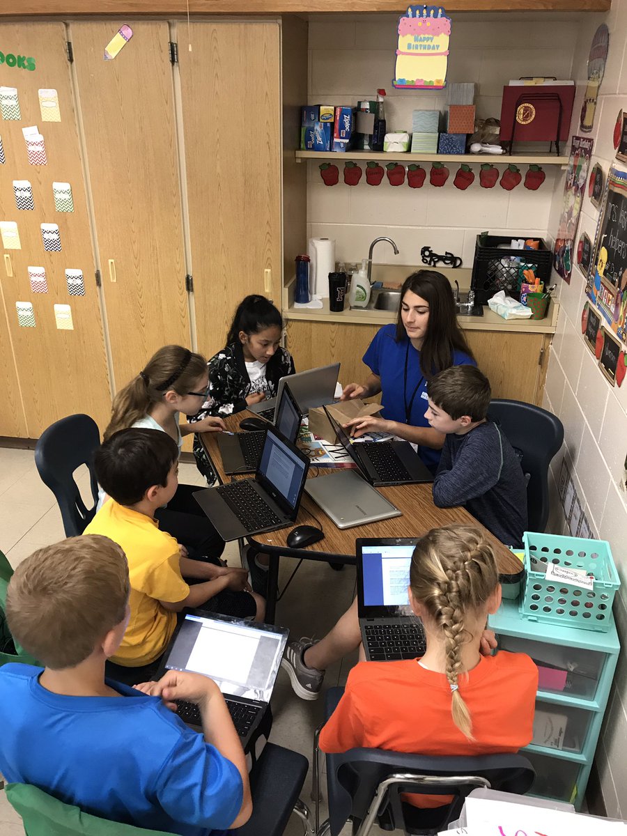 17lifeisgood's tweet image. No stress next year~ thanks to the MMS Conflict Managers #combinationlocks #schedule #Clubs #advocate4self @FJDugan @MTPSNJ