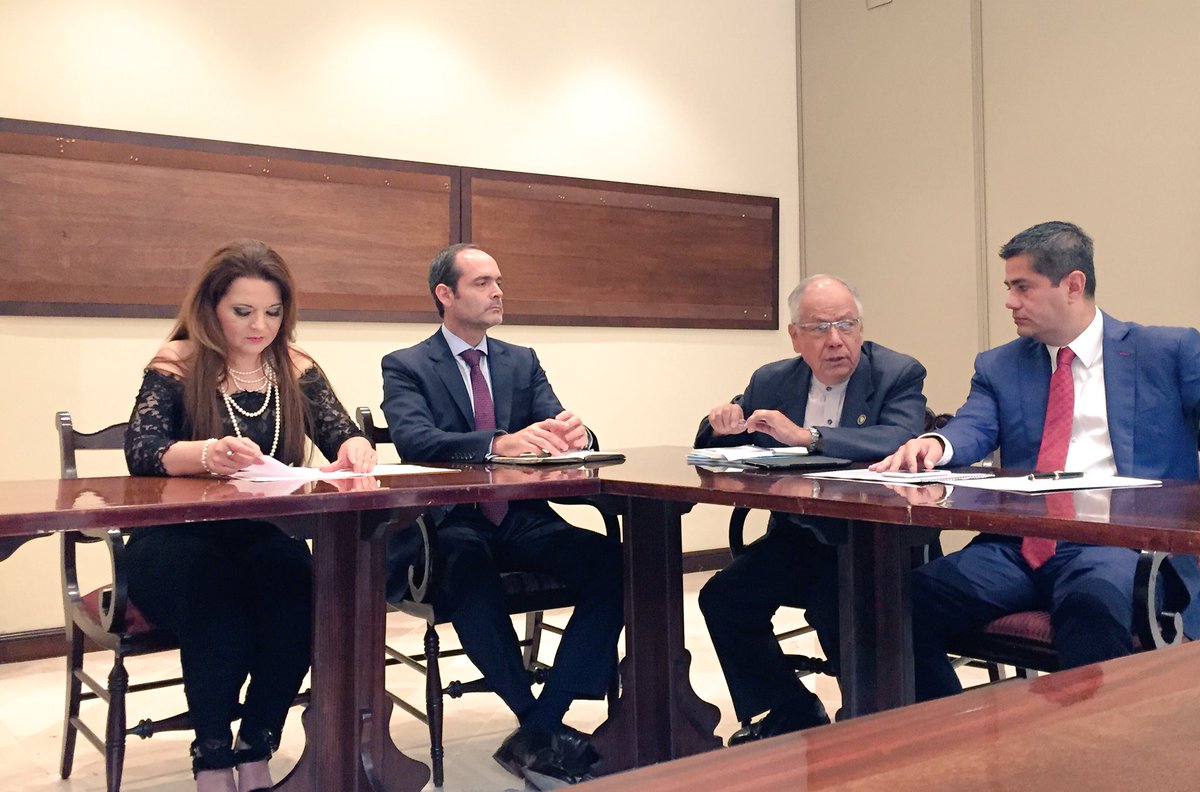 Gracias <a href="/muralcom/">mural.com</a> por invitarme al Foro de Transición de Justicia Laboral. En <a href="/LegislativoJal/">Congreso de Jalisco</a> defenderé trabajadores, empresas y laboristas