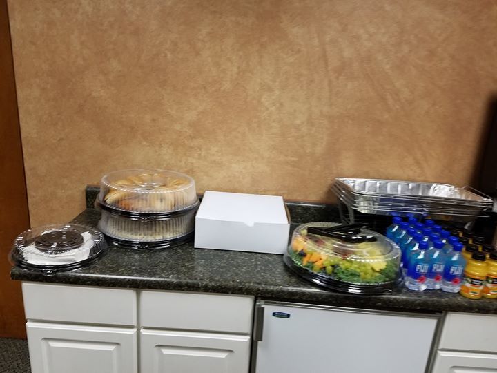 SweetBakes_'s tweet photo. We love our repeat customers! #breakfastdelivery https://t.co/i2lZnFZNMg https://t.co/VImUUPUMmS