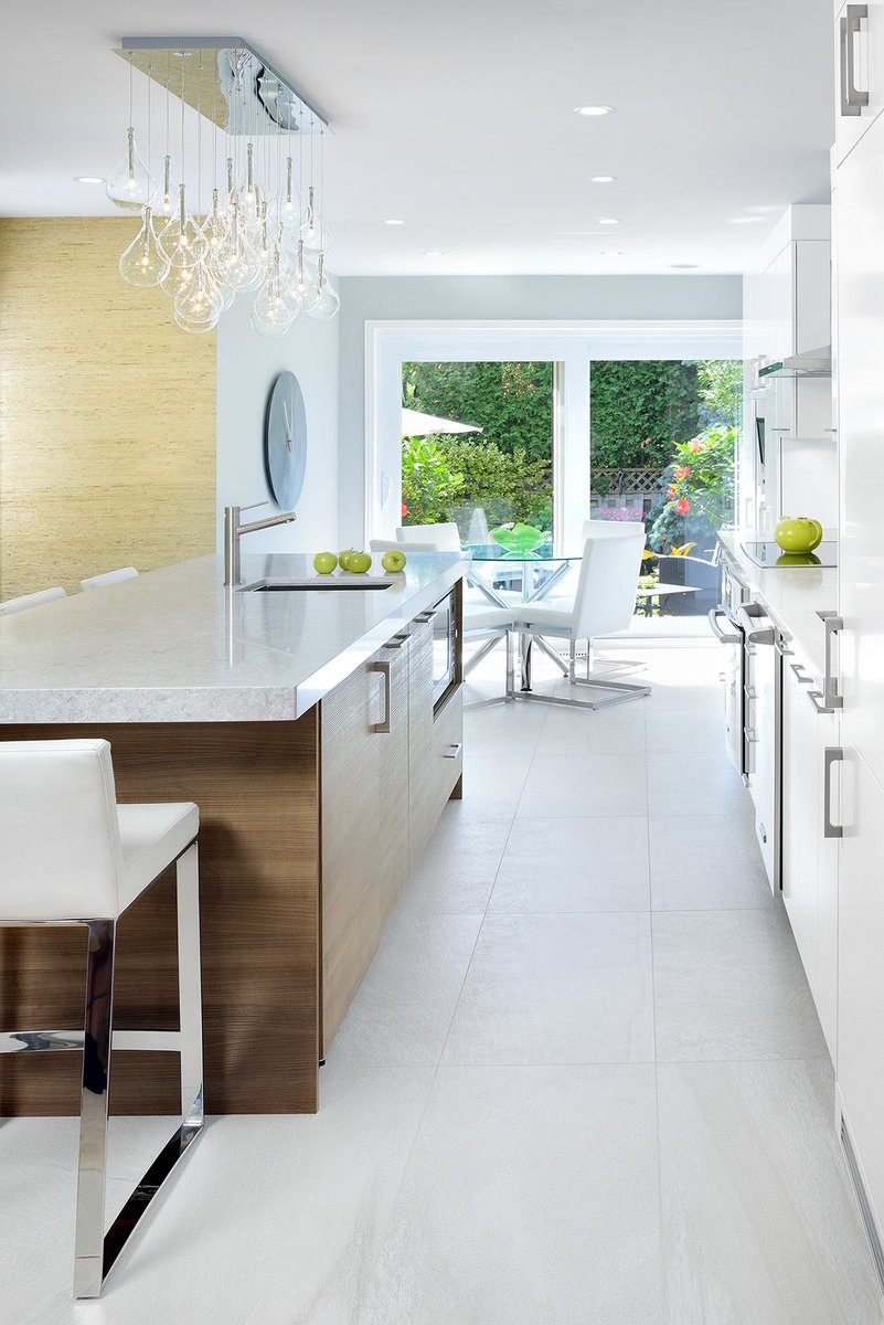 AndrosKitchens's tweet photo. Your kitchen is without a doubt the heart of your home, why not make it a space you love 🙌 #ThursdayThoughts #kitchendesign #home #interior https://t.co/Qc6m5sPgEv
