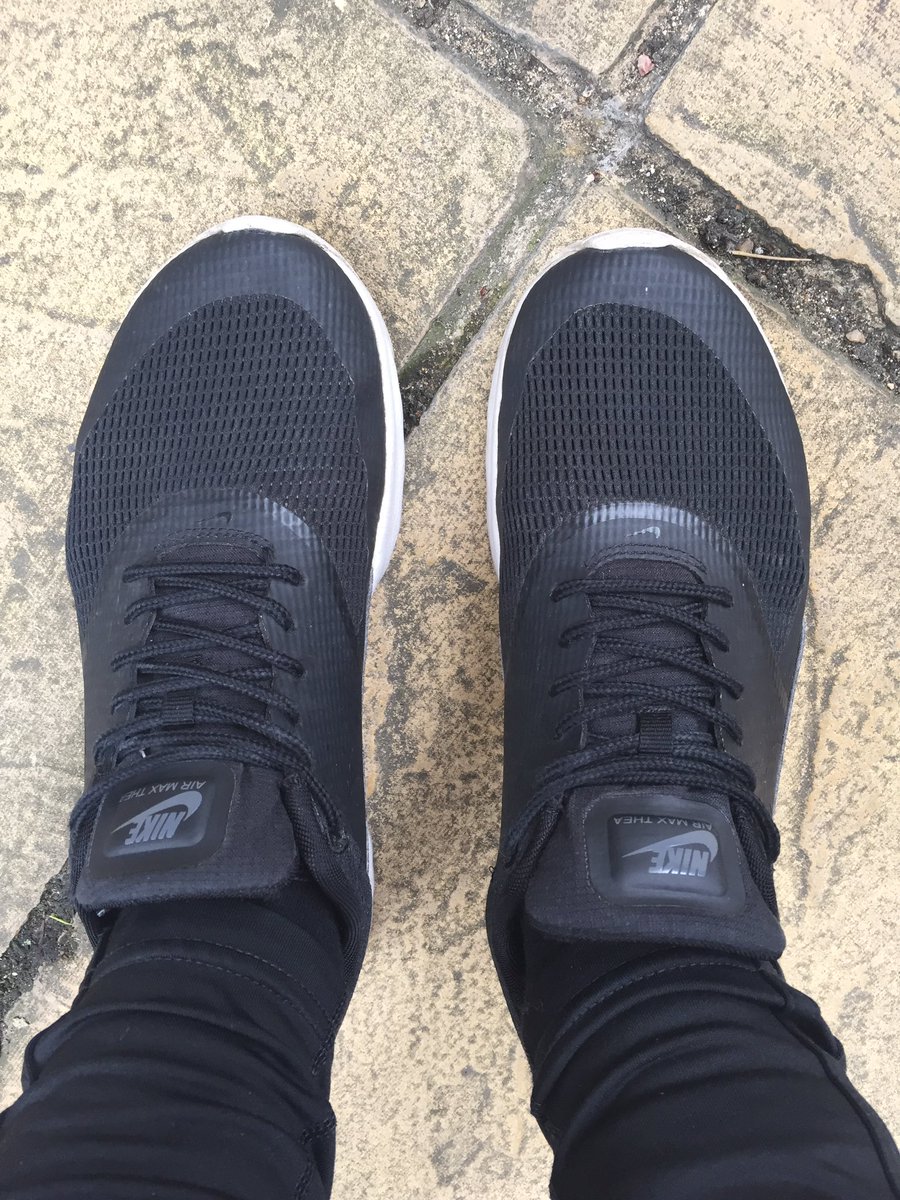 jennyling118's tweet photo. #votingshoes
#ForTheManyNotTheFew https://t.co/dlyzD69mnt