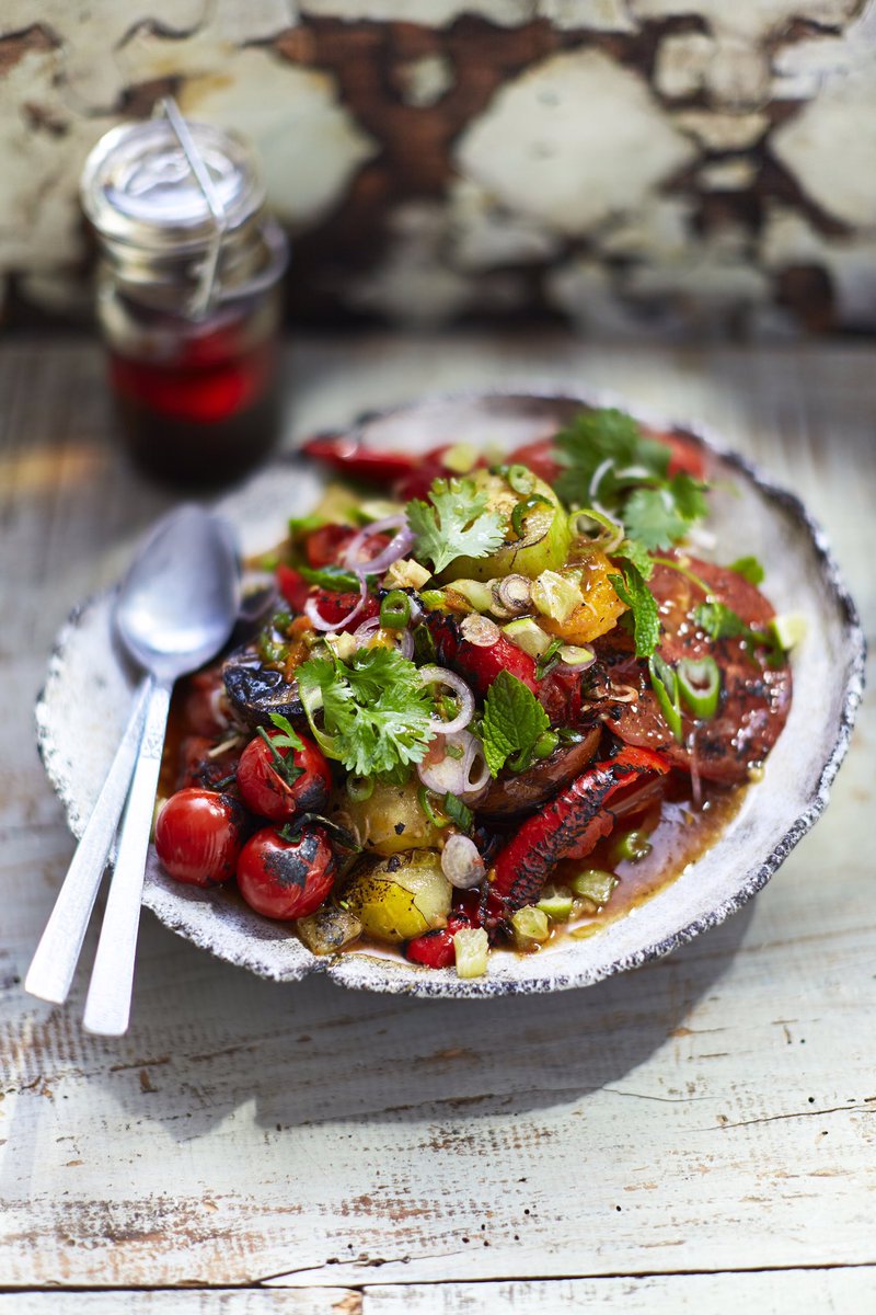 sebbyholmes's tweet photo. A teaser from #cookthai 'wood smoked tomato and lime salad' photography and style from the amazing Tom Regester & Becks Wilson https://t.co/FihBRUpdSj