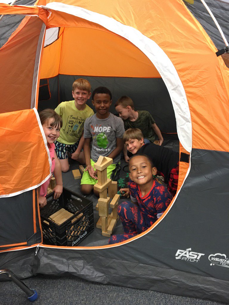 MsOertel's tweet photo. Camping in during our final days of #thirdgrade ... New experiences still happening for kids here @CaleElementary https://t.co/ab0k5yvDq4