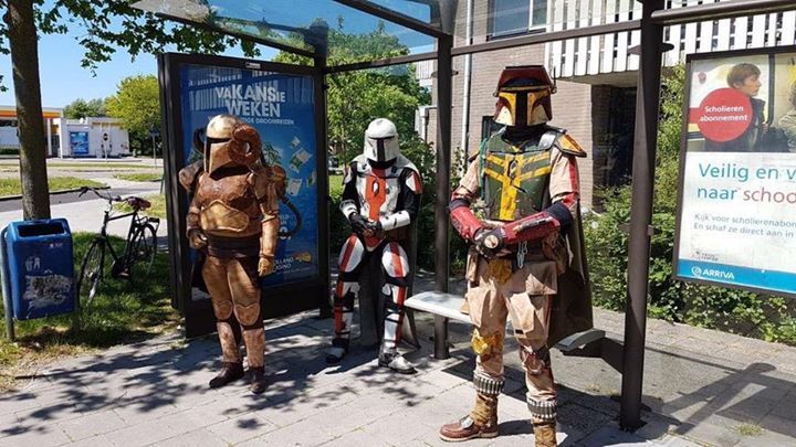 mandomercs's tweet photo. When you lose the Firespray keys, but the bounty still gotta be collected...#BusBounty #MandoLife https://t.co/UVTUGOafk8