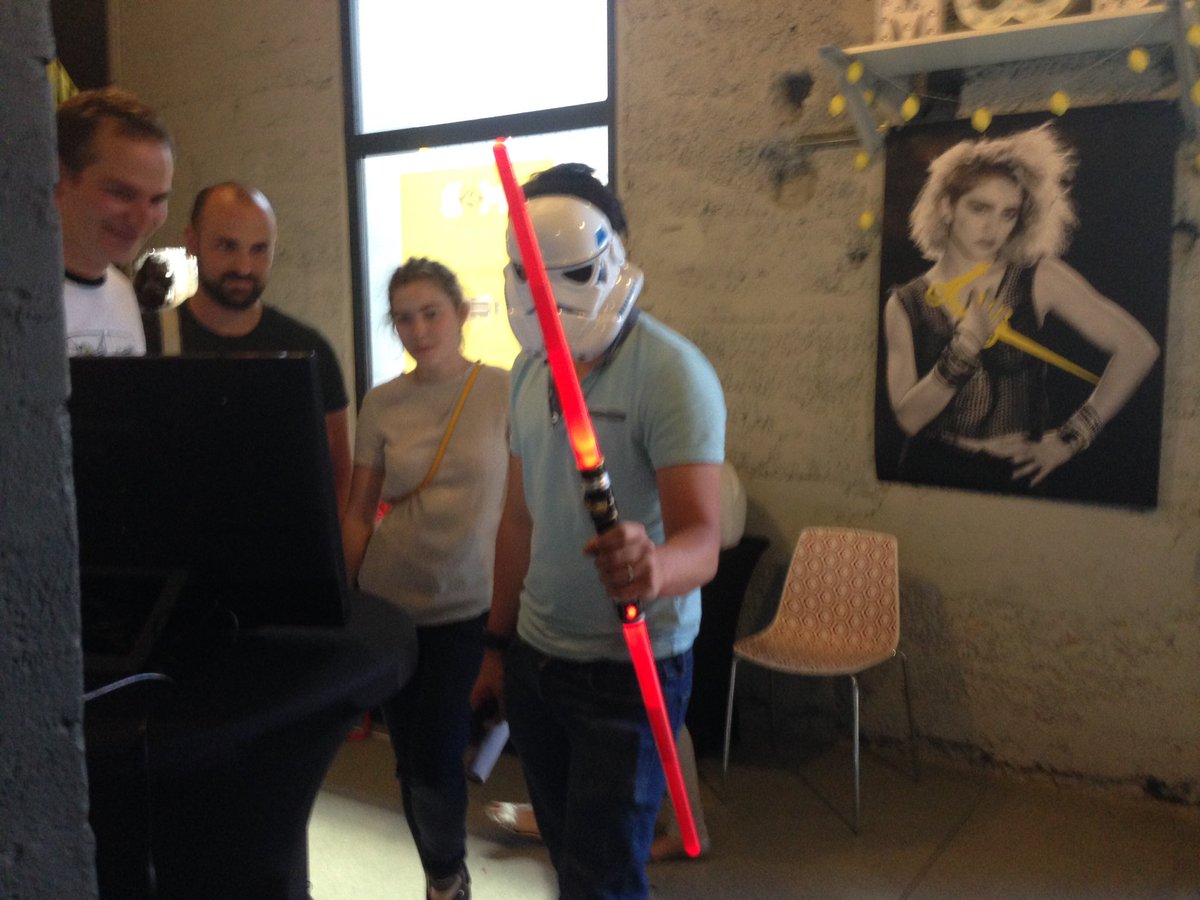 Sebastien_GUER's tweet photo. #Yellowvibes au @polepixel Retrouvez votre âme d'enfant et c'est exactement le cas 😊 https://t.co/RMUIgPsOXa