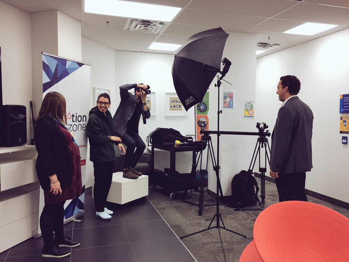 VanessaFrancone's tweet photo. A little work photoshoot to spruce up our marketing. 📸📸 Pretty excited to see how things turned out! https://t.co/isvIzXnDyC
