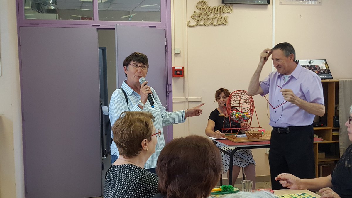 spf2017's tweet photo. Comme toujours, je suis allée cet après-midi à la rencontre des habitants de mes quartiers toulousains où j'ai reçu un excellent accueil. https://t.co/zdqwqDAl2h
