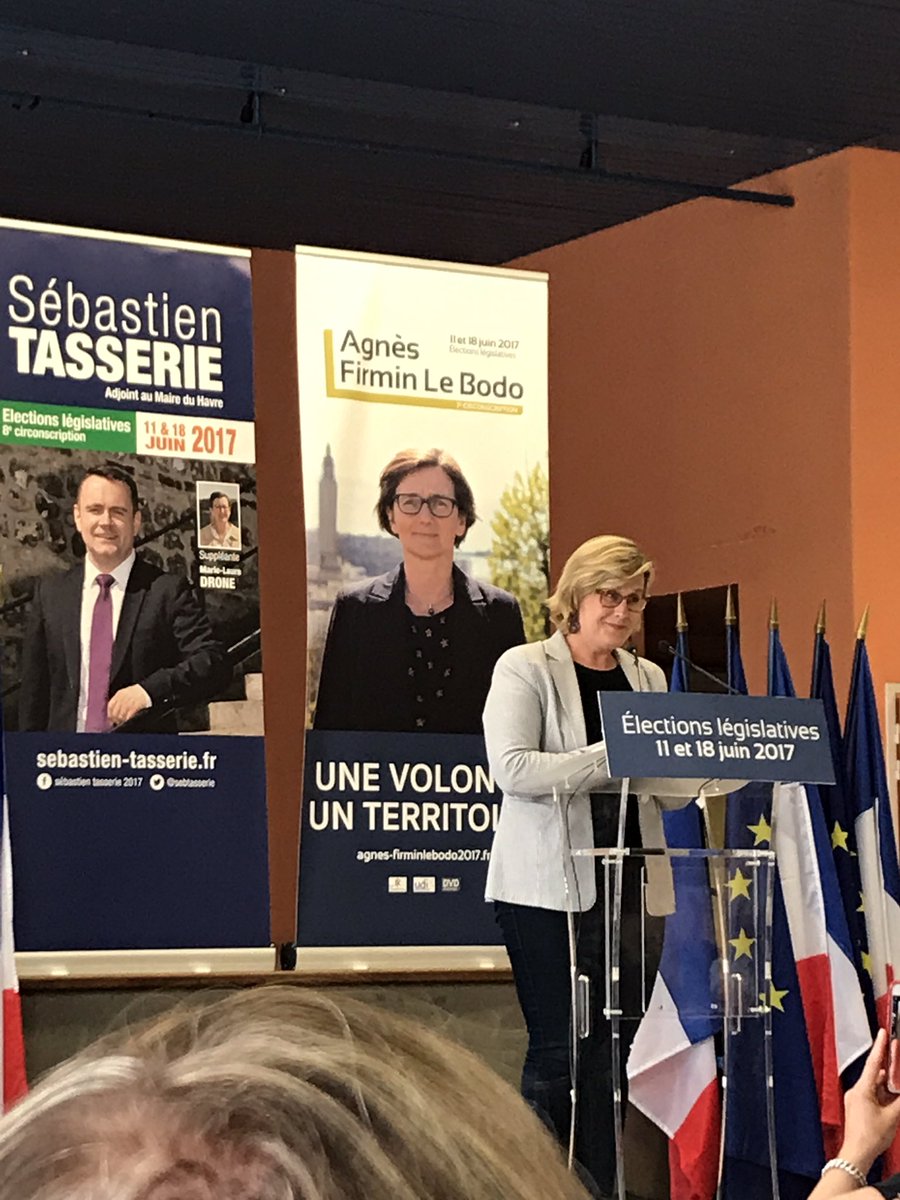 EgloffValerie's tweet photo. @mapoussier soutient @sebtasserie et @agnesfirmin pour les #legislatives2017 enjeu essentiel pour @RegionNormandie #circo7607  #circo7608 https://t.co/twGqQbiz17