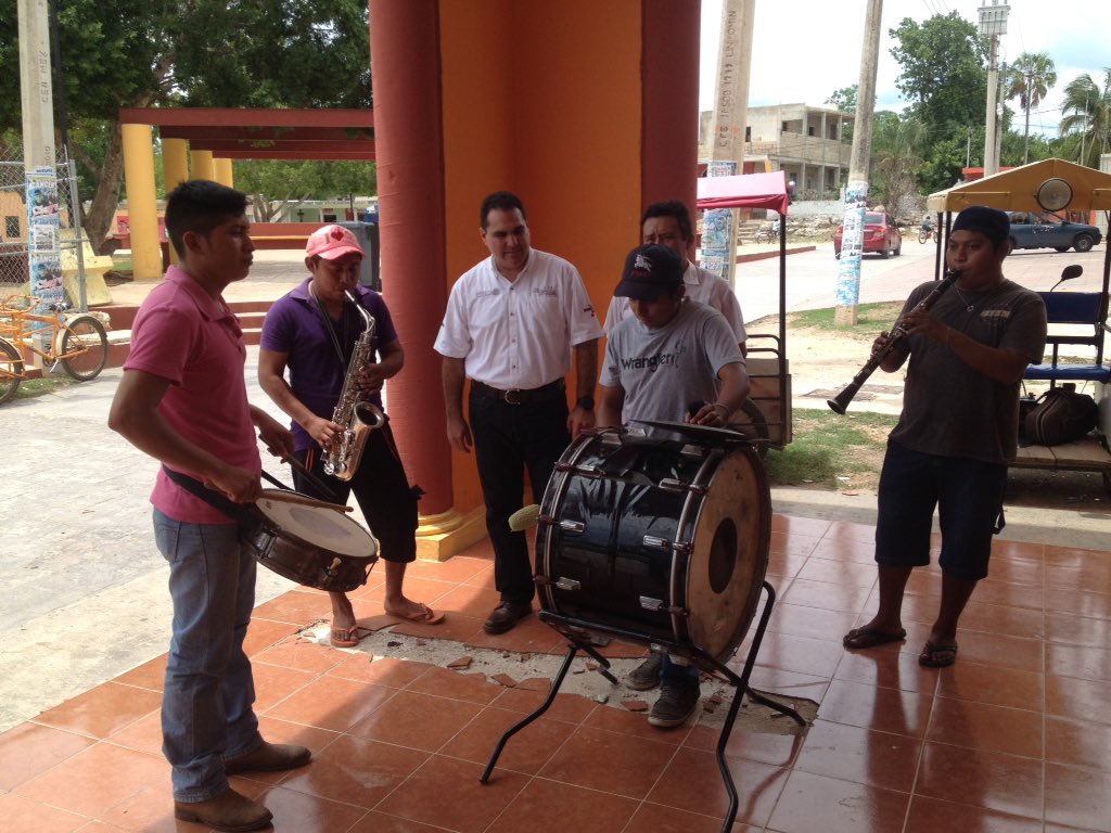 JesusCVidal's tweet photo. @CDI_mx apoya al grupo de Charanga "La música del pueblo del pozo de golondrina" inversión federal :$75, 210.00 Cuzama, Yucatán #PRODEI https://t.co/ugOqwXwfLl