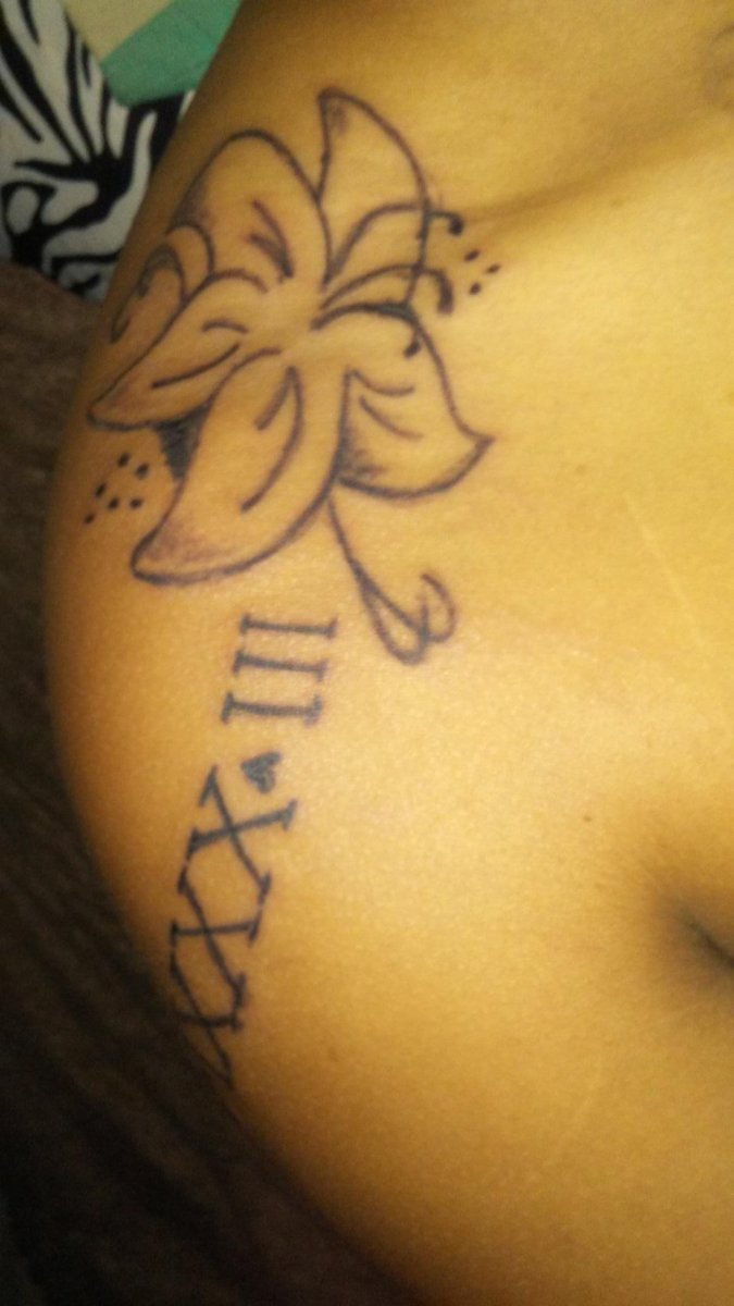 LilSpookDaGrea8's tweet photo. $25 tattoos til Sunday #mobiletattooartist #newink #tattoos #atlanta #art #share #wecometoyou #flowers #roses #names #soundprooferrthang https://t.co/5t8XvLycj1