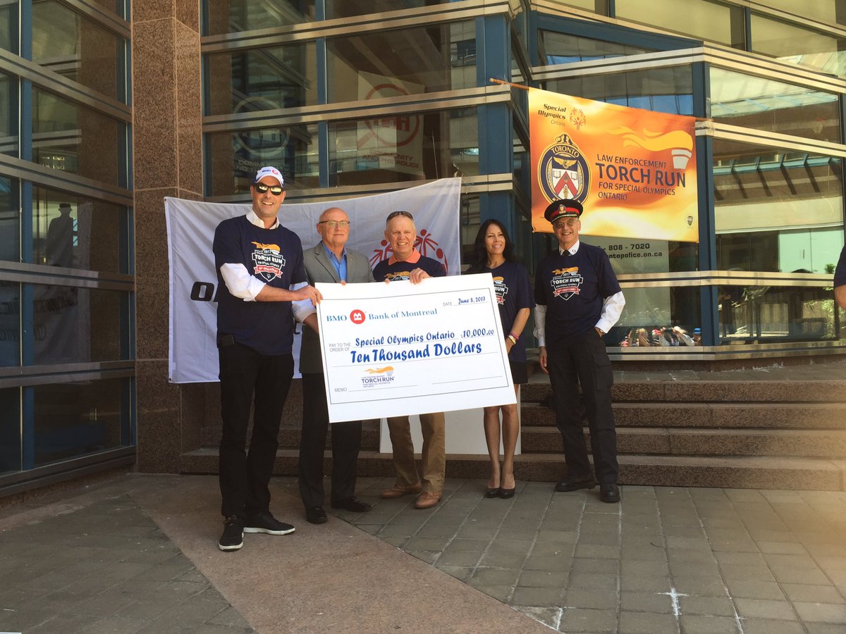 SOOntario's tweet photo. Amazing generosity @BMO  strong supporters of #SpecialOlympics ur kindness will #changelives 30yrs of @torchrunontario @GlennMacDonell1 https://t.co/4V5lLQ2gNt