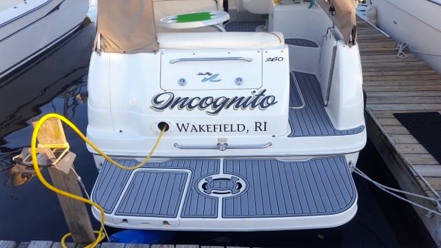macdesignsnpt's tweet photo. 2 faux teak SeaDek deck installs we did just yesterday on SeaRay powerboats in RI. @SeaDekTweet @SeaRayBoat #SeaRayBoats #SeaDek https://t.co/FC9djk5BZE