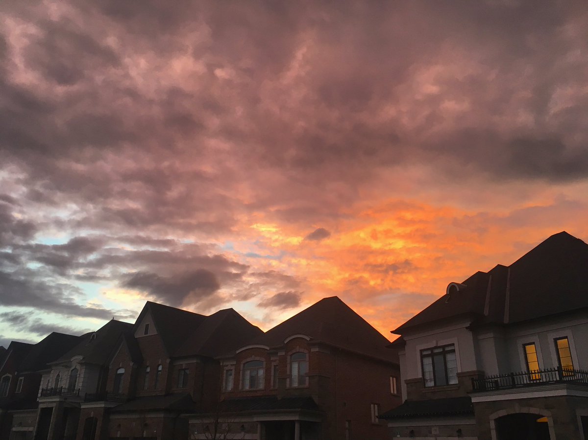 NoWhereABC's tweet photo. #tb to working late, beautiful 🌅! https://t.co/4wgef0Qs1V