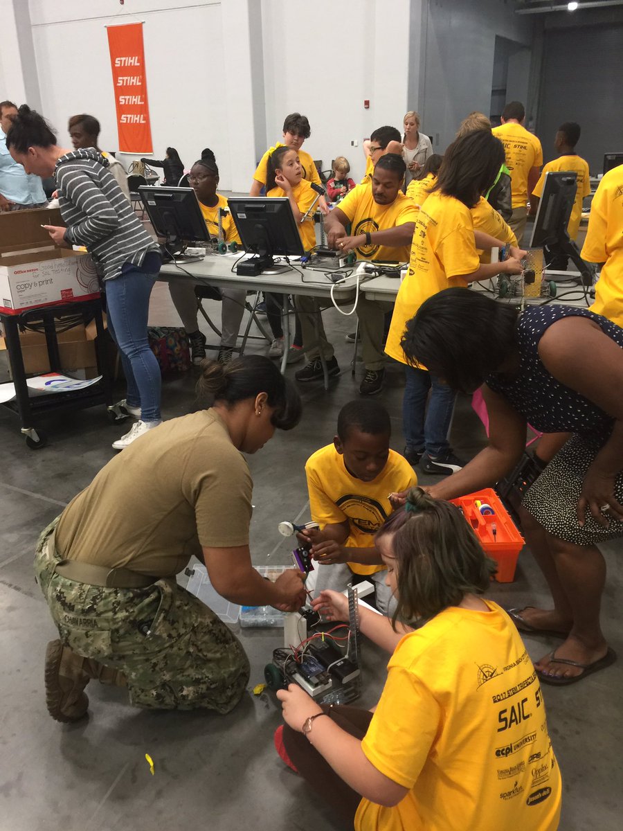VBGifted's tweet photo. Problem solving at its finest! Brookwood ES preserving through to the end. #stemtrifecta2017 https://t.co/yhn2XiQC6E
