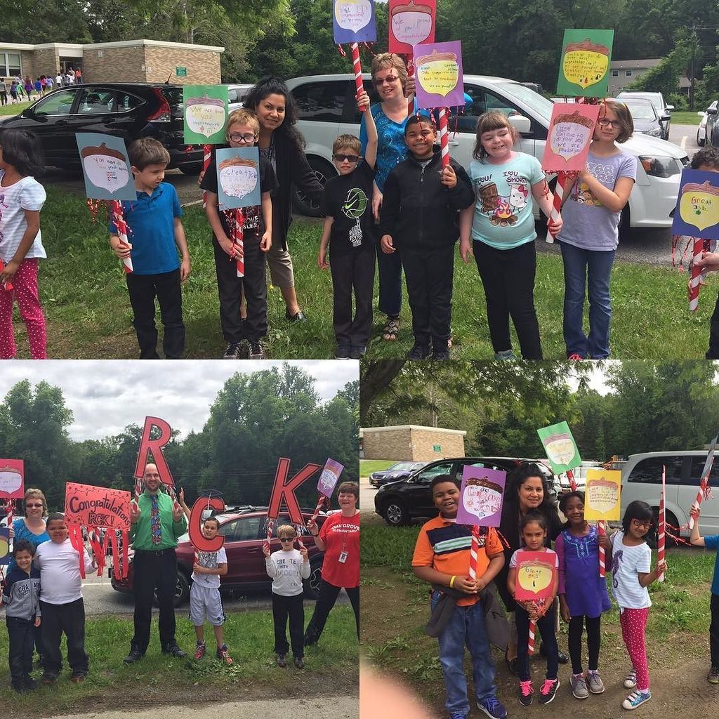 Such #spirit welcoming the #classof2017 from <a href="/KetchamNation/">RCK High School</a> #backtothenest <a href="/OakGroveES40/">Oak Grove ES</a>. 👏🏻🎓👏🏻 ift.tt/2s0DH2J