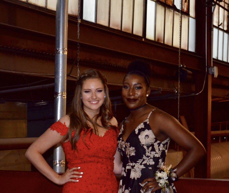 Madisonkay17's tweet photo. HAPPY BIRTHDAY @bgerido!!! love you so much!! Can't wait to celebrate!!! ❤️🎉🎊 https://t.co/galQuHal06