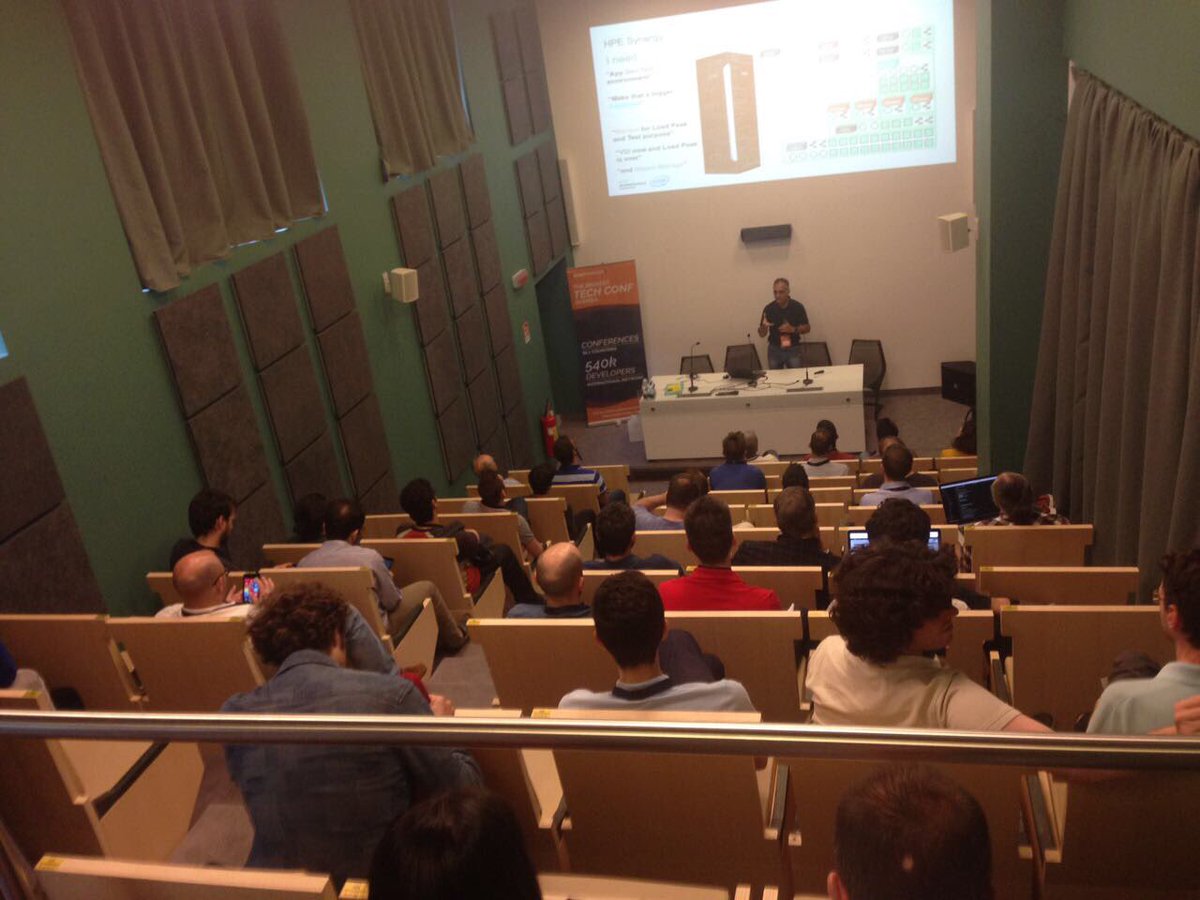CodemotionIT's tweet photo. Here are some pics of our #AperiTech with @liuggio #AlessandroDavid and @joerg_schad Thank you all! #Containers #Meetup #Milan @HPE_IT https://t.co/v3G1sqBxIE