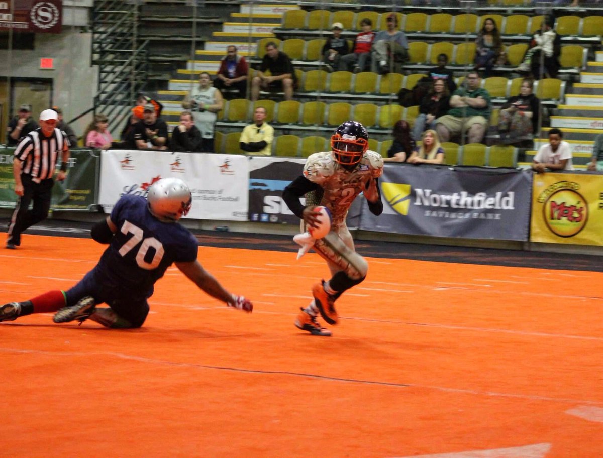 VermontBucks's tweet photo. RIP Ankles 🍼🍼🍼 https://t.co/zJbK71n1Mv