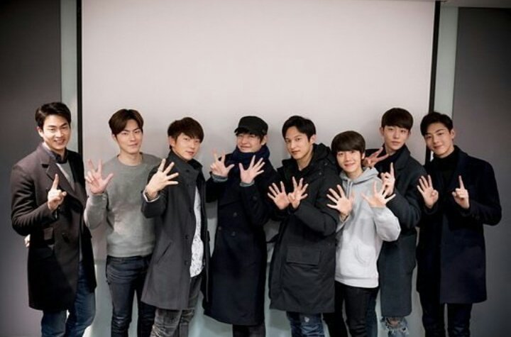mimianne_'s tweet photo. I will definitely miss these gorgeous princes. Thank you for making my kdrama life extra special.

#ScarletHeartFinale https://t.co/t3Qkc2o5k8