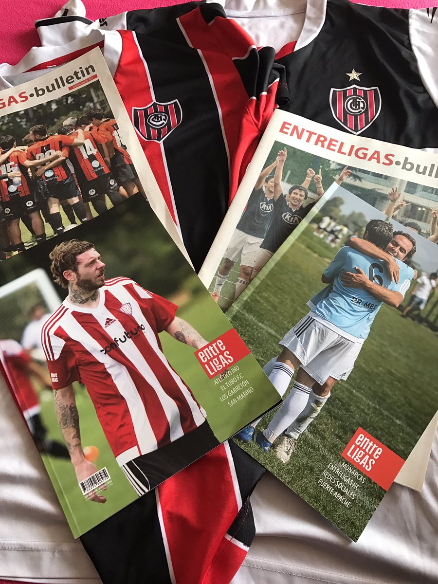 FcChacarita's tweet photo. Tremenda reunion del circulo dorado de @entreligas de aca en adelante esto se viene buenisimo @FcChacarita ๐พ๐ชโฝ๏ธ #entreligasfc #chacaritafc https://t.co/xtJz4vSq1g