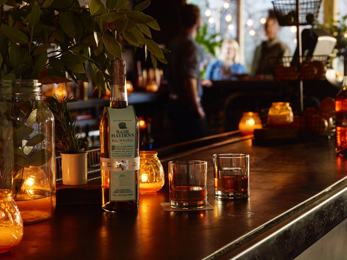 BasilHayden's tweet image. Basil Hayden’s Rye Whiskey. Experience a deeper expression of our famous spicy flavor.