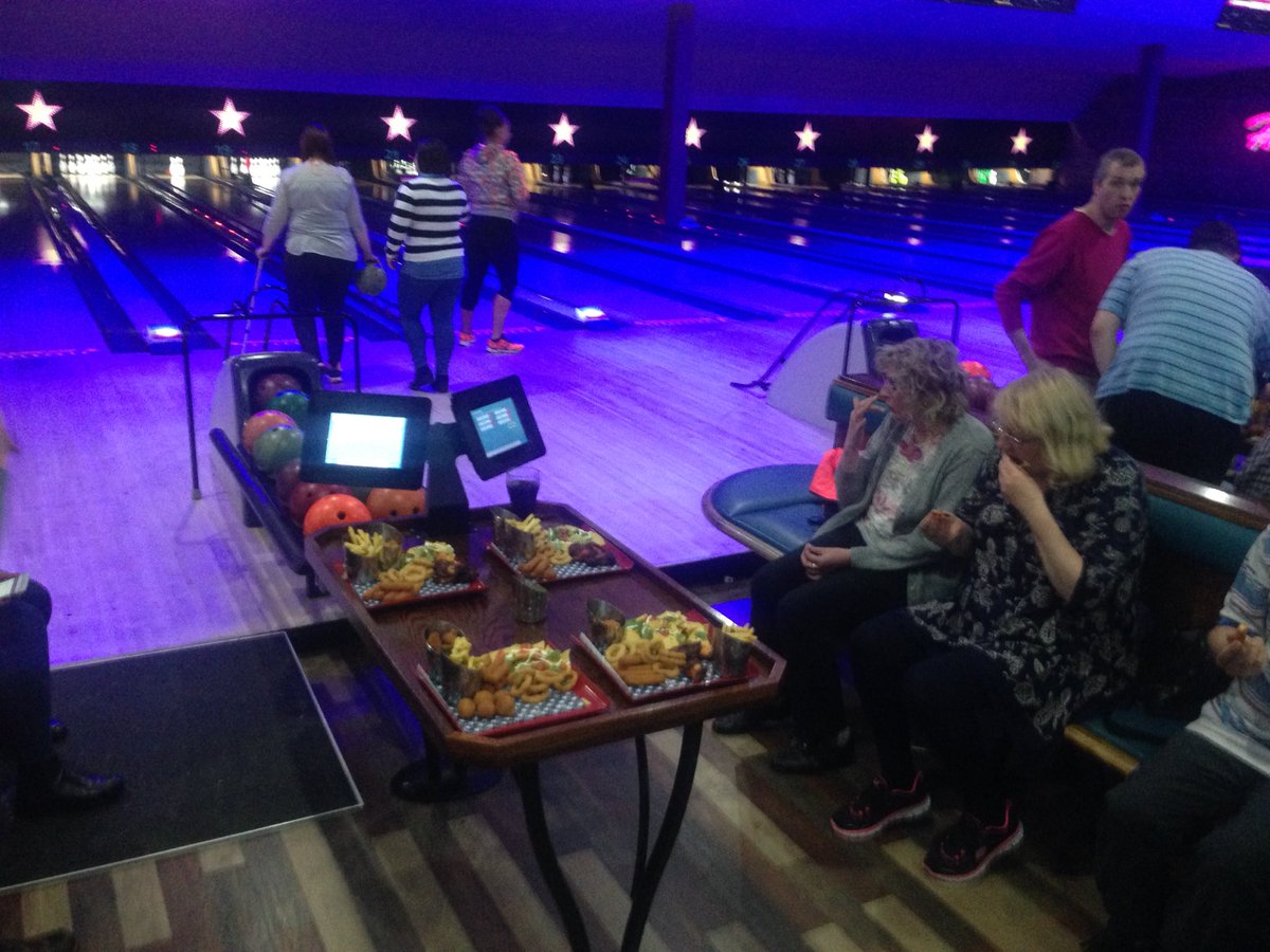 HeadwayLeeds_'s tweet photo. @HeadwayLeeds_ stopping for a quick refuel before more bowling https://t.co/UKz5Uxyf1y