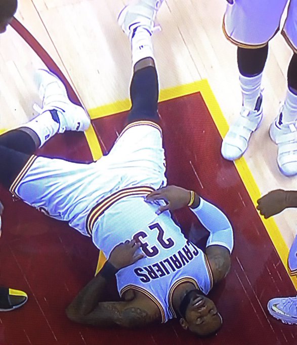 These two niggas had the same type of night https://t.co/vtoymnNyNa<a href="/tag/miami"class="tags"><span>#miami</span></a><a href="/tag/dolphins"class="tags"><span>#dolphins</span></a>