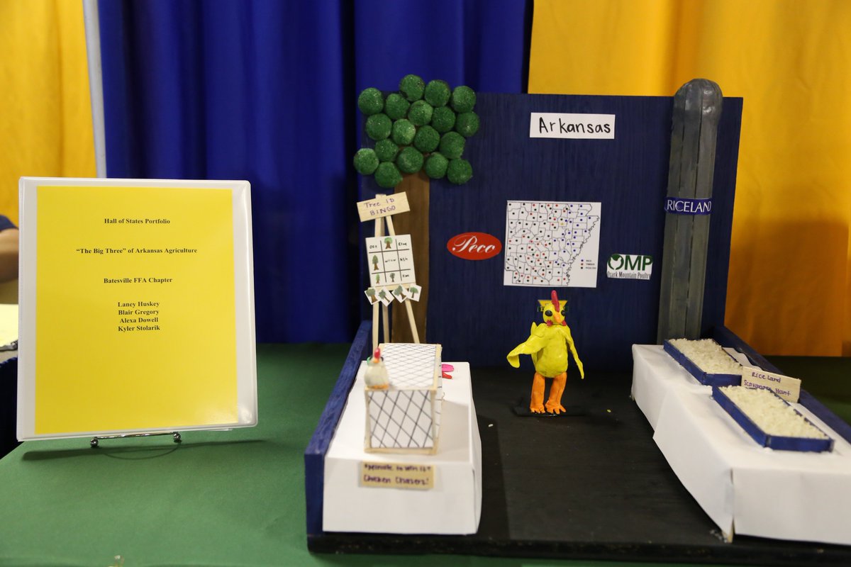 ArkansasFFA's tweet photo. Have you voted for your favorite Hall of States booth yet? If not, hurry over to @ATUCFFA to cast your vote! #TransformARFFA https://t.co/Xm0l2XUHJO