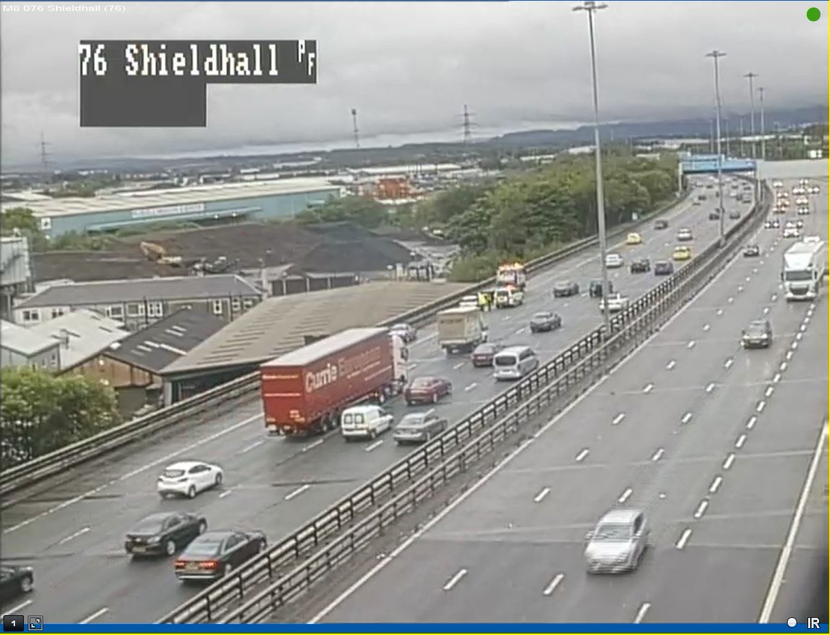 trafficscotland's tweet photo. ❗NEW❗
#M8 W/B J25a Breahead lane 1 now ⛔ due to an RTC that's on the hard shoulder ⚠ Recovery on scene. Traffic queuing.
@ScotTranserv https://t.co/bFgTgI842z