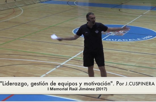 BasketCanteraTV's tweet photo. Nuevo VÍDEO para la FORMACIÓN: "Liderazgo, gestión de equipos y motivación". Por J.CUSPINERA @MemorialRaul CLINIC:  https://t.co/dXLKM7Kld6 https://t.co/efZinWCHFr