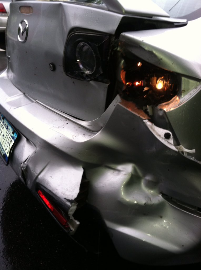 Kobe__RyanT's tweet photo. @Keith__Ciliotta The work of a St. Anthony's driver. #Joke #RIPDesi https://t.co/i0oUntGzbr