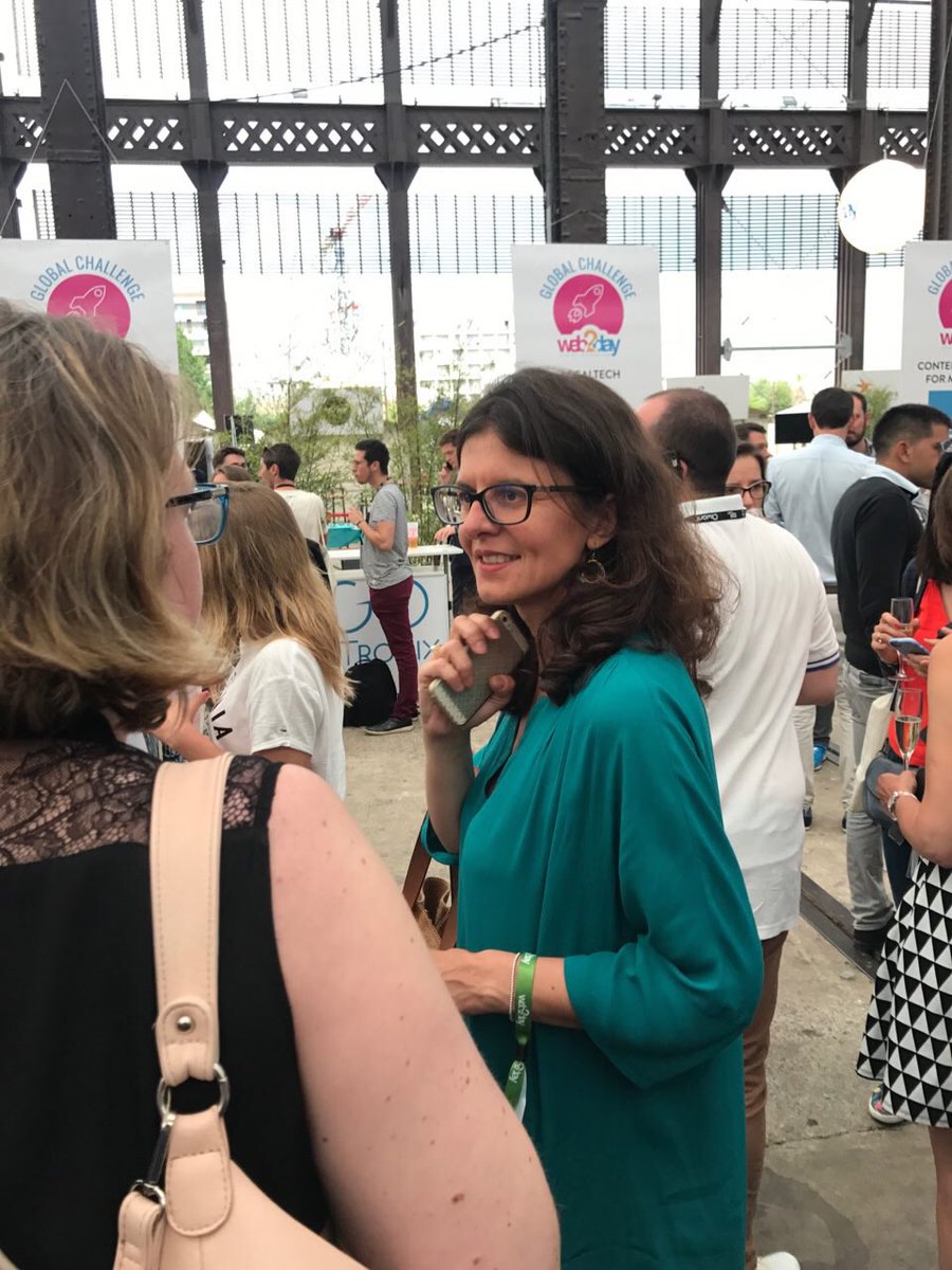 valerie_oppelt's tweet photo. Belle après-midi avec les acteurs du numérique nantais #oppelt2017 #circo4402 #web2day2017 https://t.co/ansQeFB7Nl