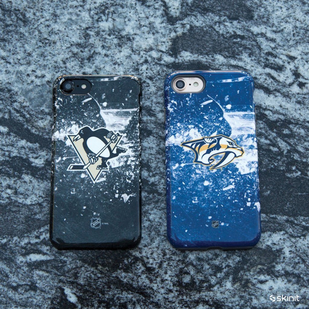 #GIVEAWAY! RT and follow <a href="/skinit/">Skinit</a> &amp; <a href="/Hockey_Shot/">Hockey Shot™</a> for a chance to win a free case/skin! #StanleyCup