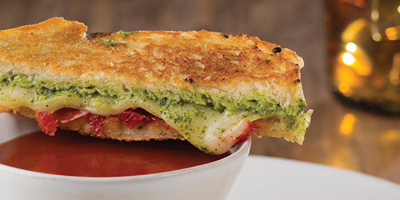 Happy #NationalBestFriendDay. Pesto Provolone Grilled Cheese is an easy meal for two you'll both enjoy: campbellk.it/2rrt59P