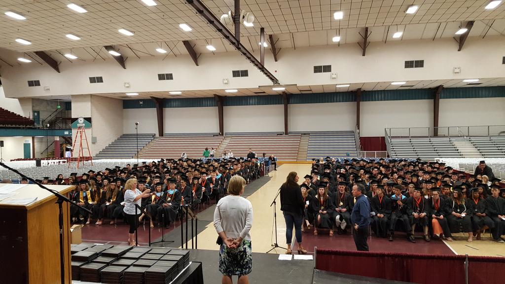 3700Anderson's tweet photo. Grad practice now in full swing! Only hours away from the Class of 2017 walking to  their futures! https://t.co/79DSZ9modg