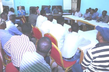 qayd2012's tweet photo. UN DOCC led by deputy head of @OCHASom visited to #Cadaado to assess drought affects in #Galmudug. #Somalia. https://t.co/HvQgD1E3Xj