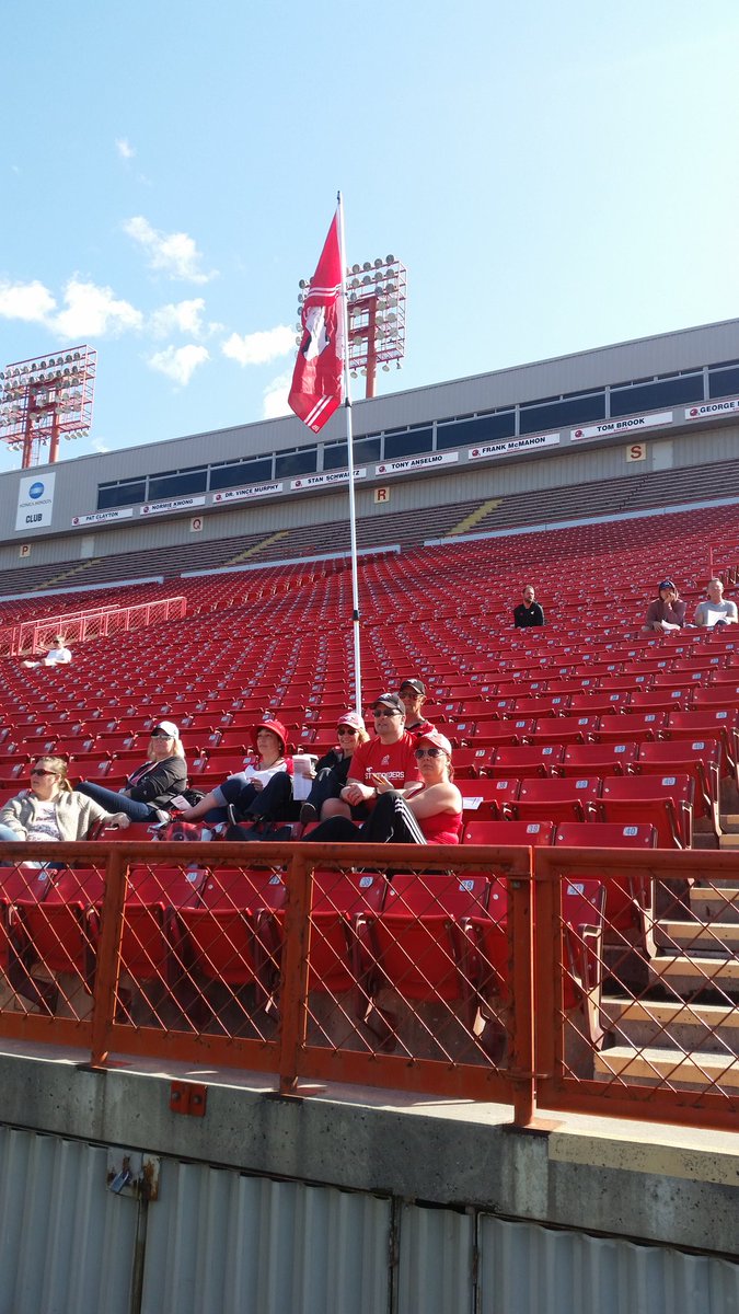 Workout added: sch.mp/bAkdP - RT <a href="/Markonfootball/">markonfootball</a> Second <a href="/calstampeders/">Calgary Stampeders</a> workout at 4.20 today at McMahon