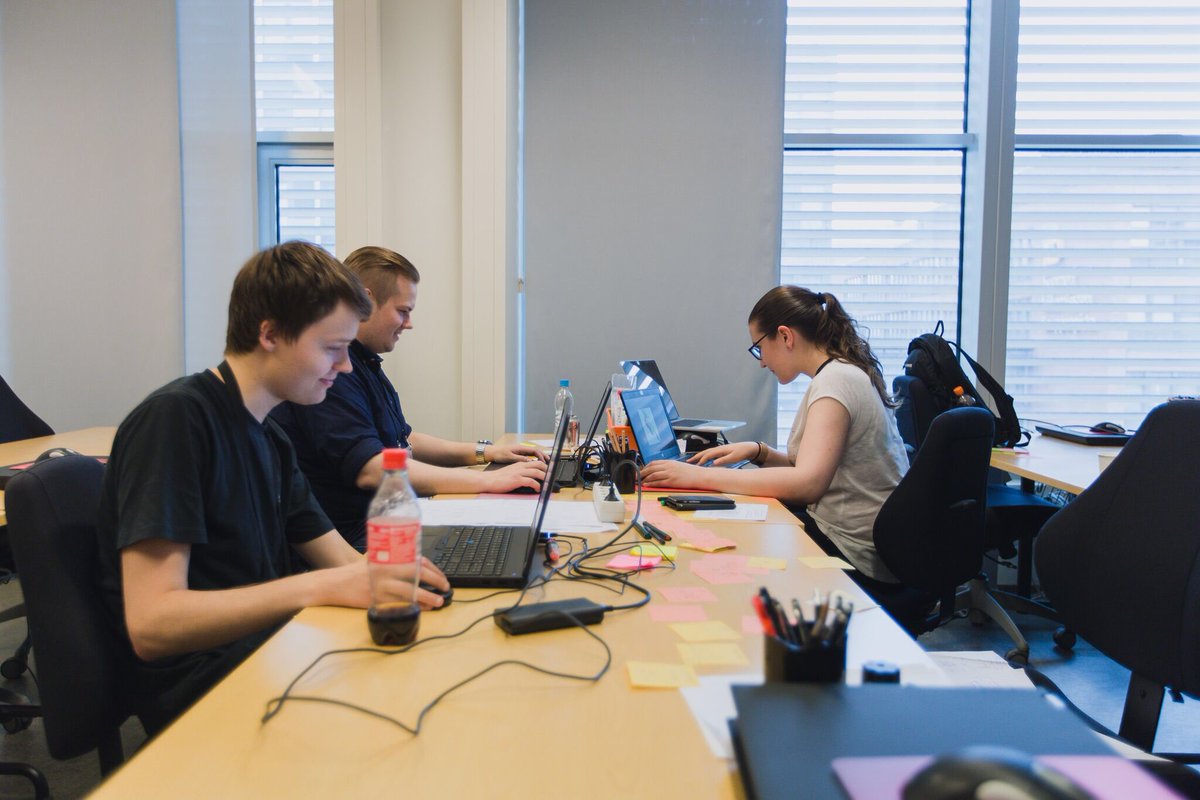 VuoriMik's tweet photo. Go team NanoSpark at Talking Plants_ with Fiskars @industryhack_ https://t.co/MUEw2eTAJa