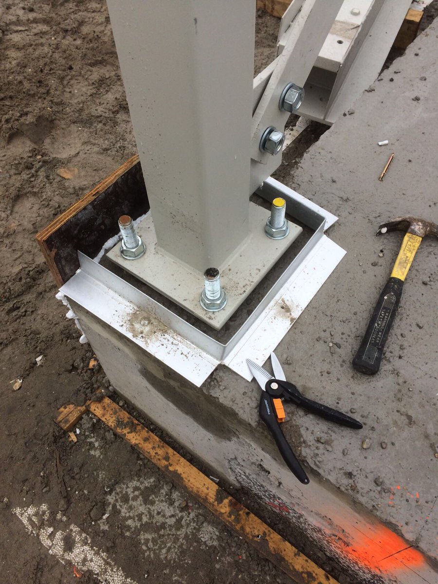 Voorbereiden om 46st kolommen te grouten