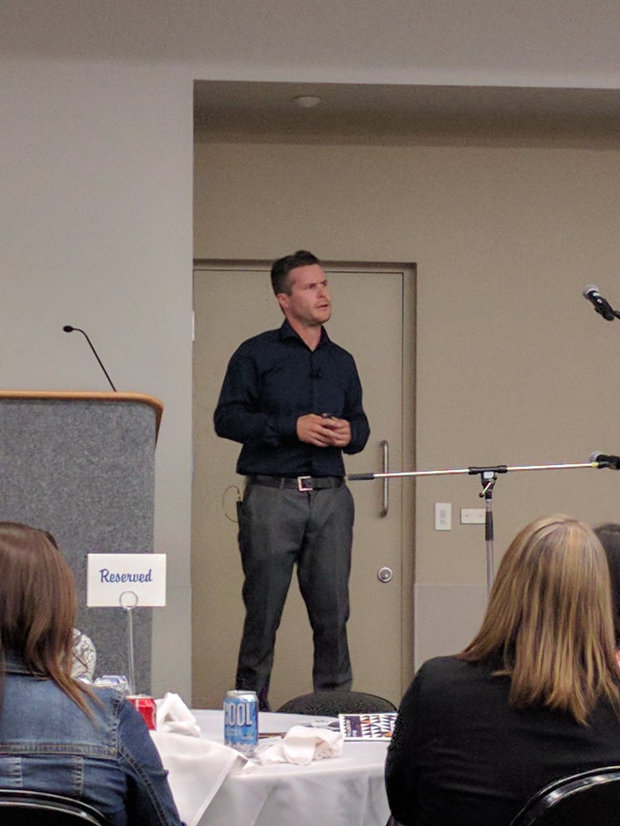 So stoked to see <a href="/ZacCrouse/">Zac Crouse</a> as the keynote at #ab7cities conference! #recreation #endhomelessnessAB #stopthestigma #mentalhealth #success