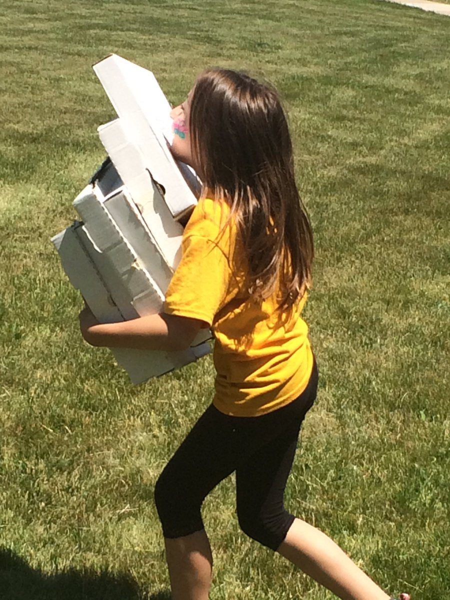 CarlaaveryCarla's tweet photo. @CarlaaveryCarla pizza delivery https://t.co/lDWhevEe6M
