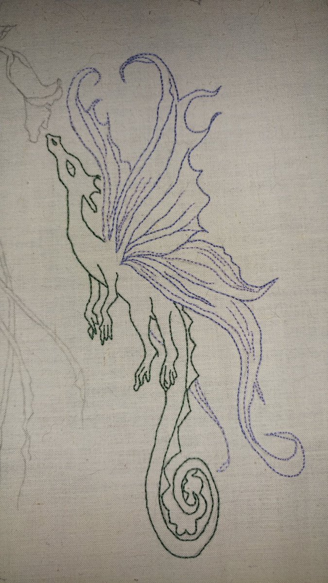 Madamtae's tweet photo. This is what I've been up to.  Doing the fill stitches now.
#hopeidontscrewthisup https://t.co/057gLn4FND