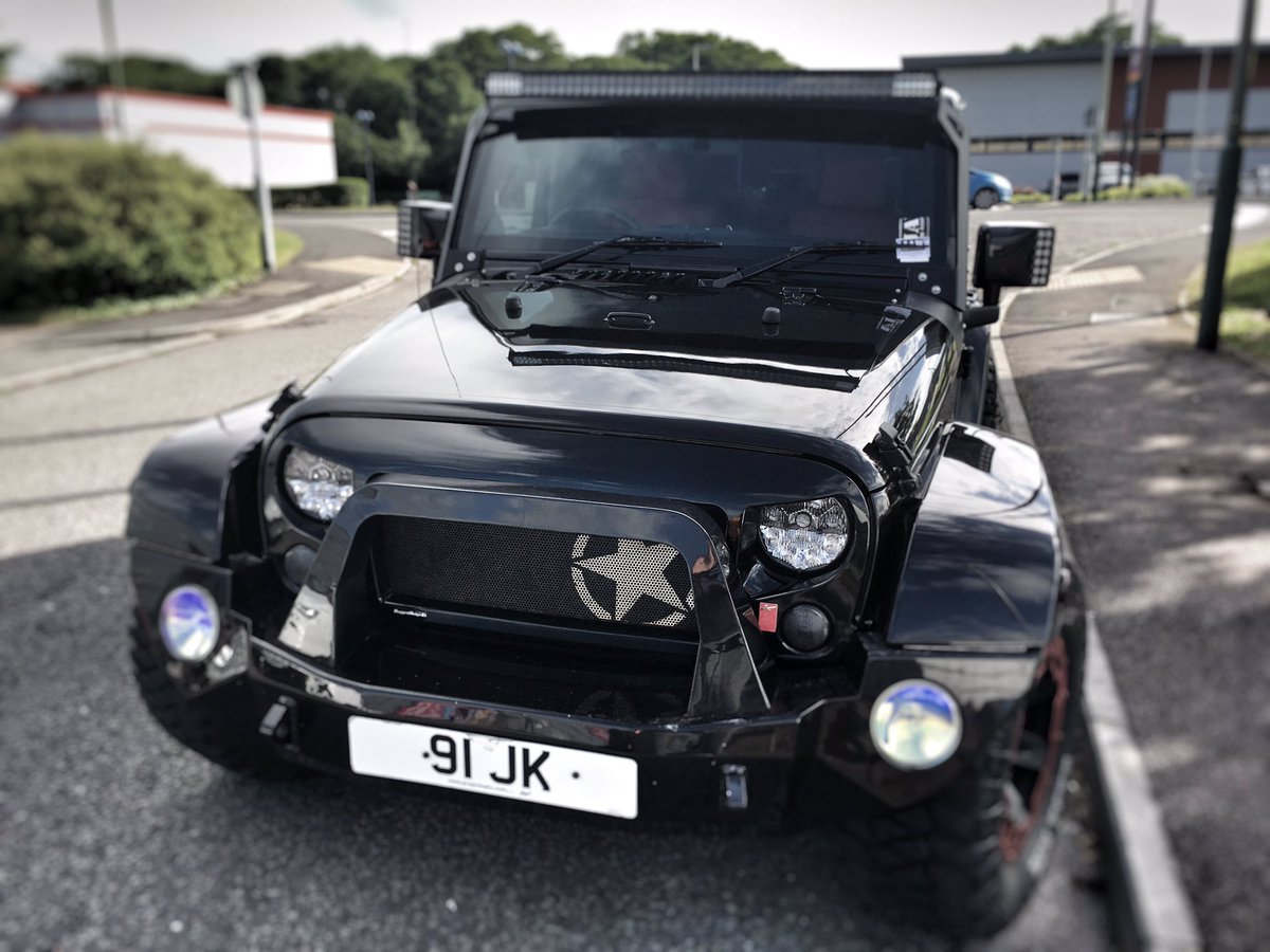 JeepWales's tweet photo. Spotted in Caerphilly #Jeep #Caerphilly https://t.co/7z2LW9upiG