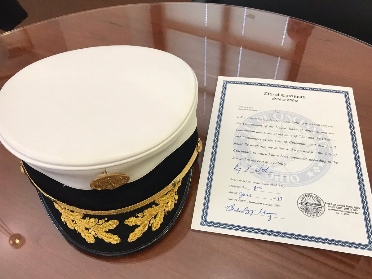 CityOfCincy's tweet photo. Roy E. Winston has been appointed the Fire Chief of @CincyFireEMS. He has served as Interim Chief since last April. https://t.co/WXPFYsRKev