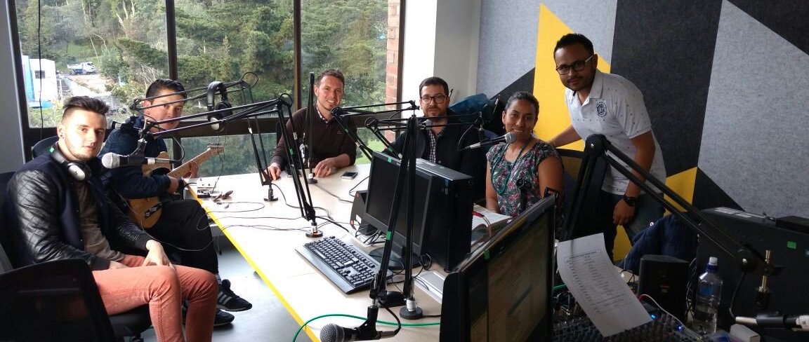 GobiernoBTA's tweet photo. 🔊 Programación especial en los 8⃣ años al aire de @dcRadioBogota https://t.co/rk3vYPrZ23 #DcRadio8Años https://t.co/y1BZNzIsdx