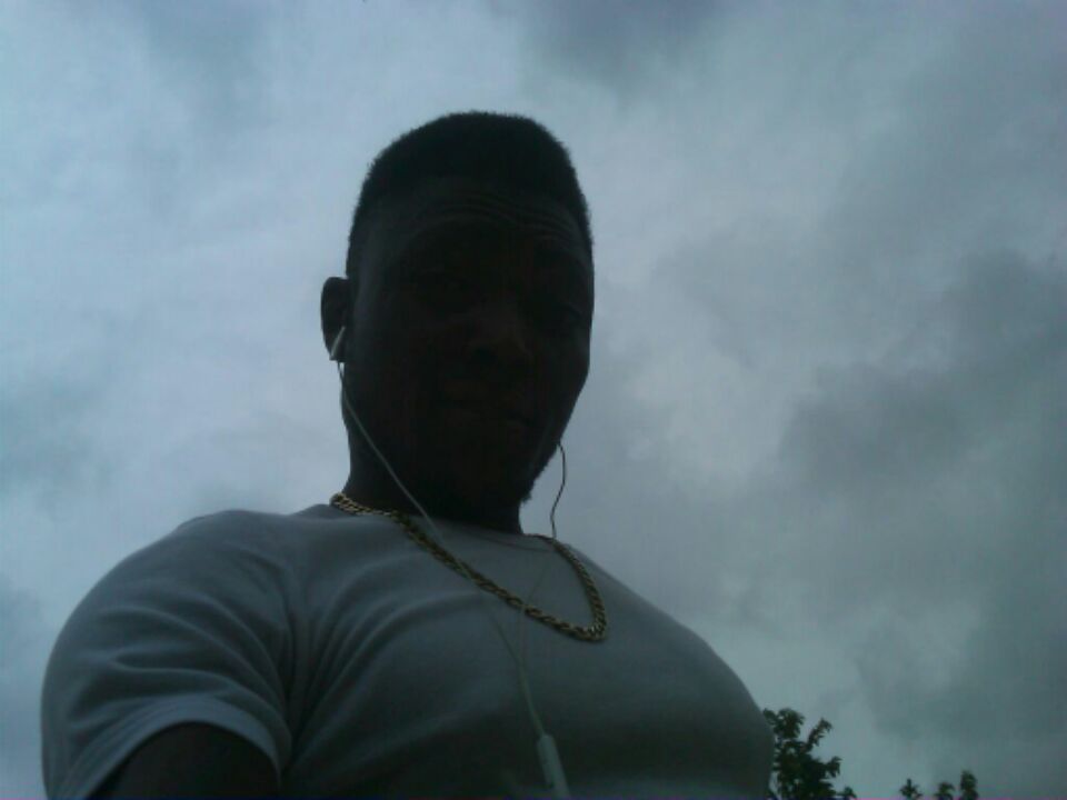 stevostic tweet picture