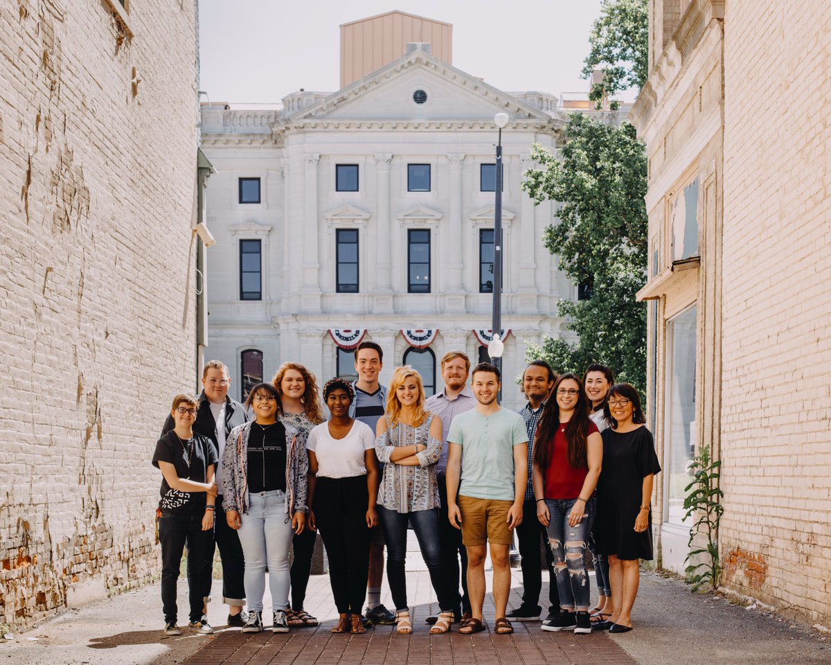 mariondesignco's tweet photo. We present to you our 2017 MDCo. interns! We are so excited to work alongside this team! https://t.co/z0GbwmICbN