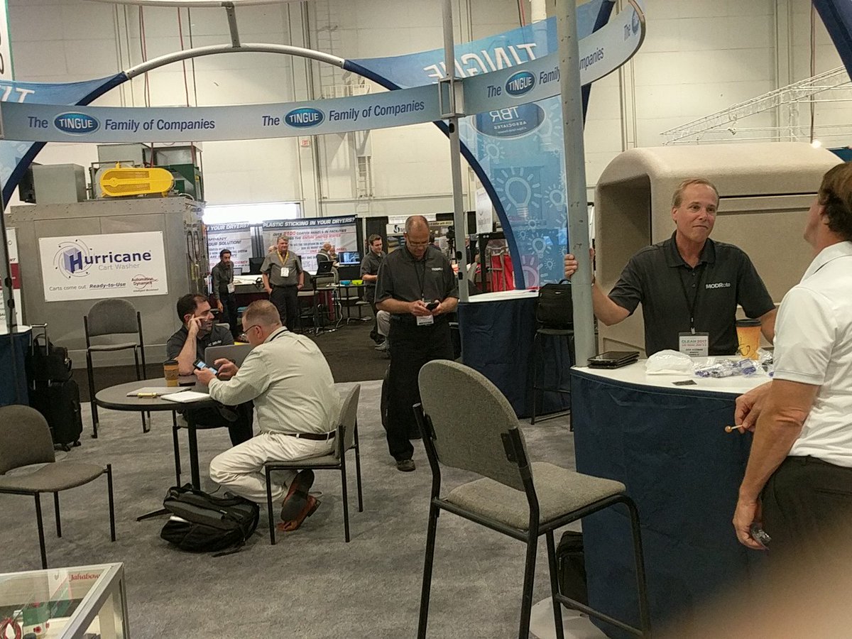 Clnr_Lndr's tweet photo. #CleanShow2017 https://t.co/JBgA3tH2Lo