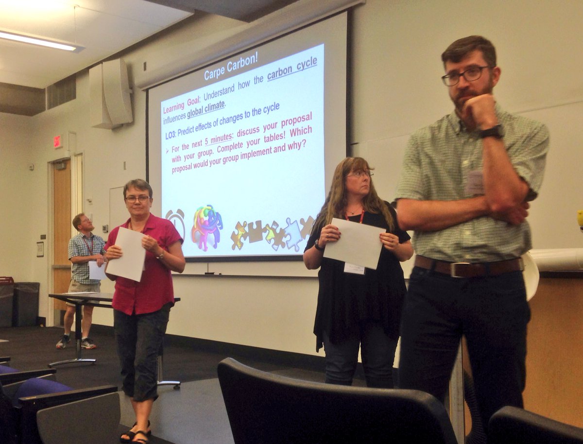 GermJuggler's tweet image. Great job by team #CarpeCarbon discussing strategies to reduce atmospheric carbon #CelebrationOfActiveLearning  #NSSI2017 @SumInstSciTeach