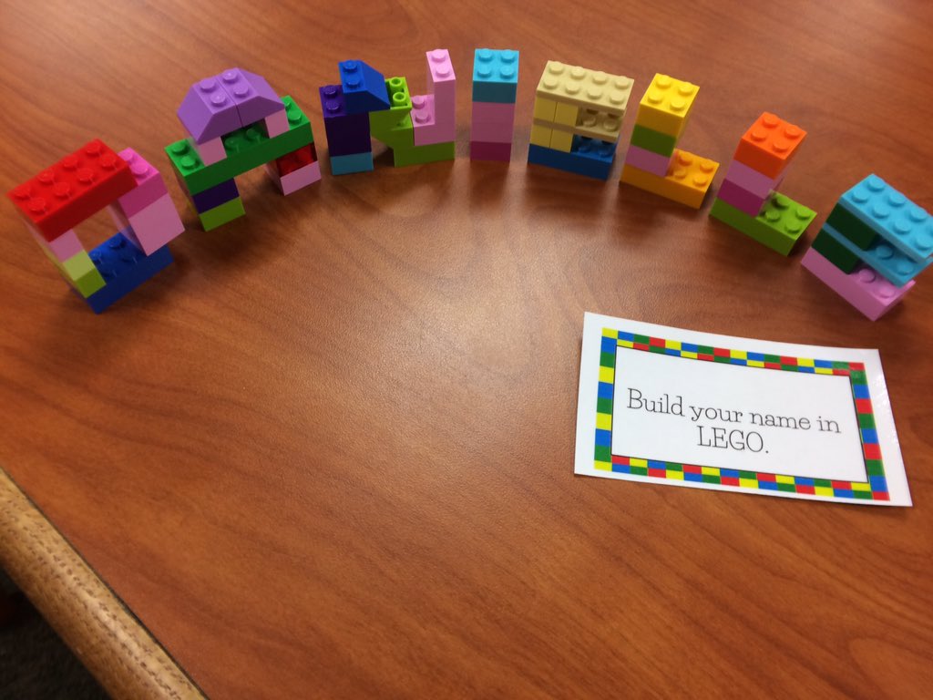 MsDFitch's tweet image. #ImSuchANerd #AISDLearning #MakerSpaceFun